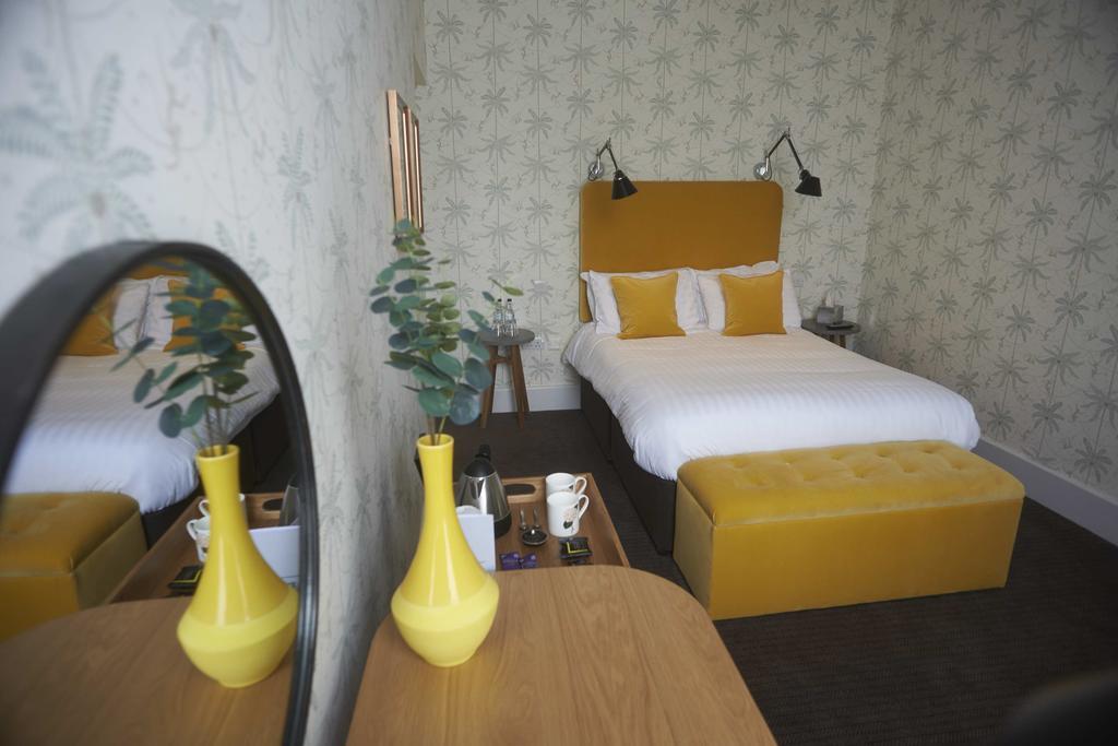 Embankment Hotel เบดฟอร์ด ภายนอก รูปภาพ