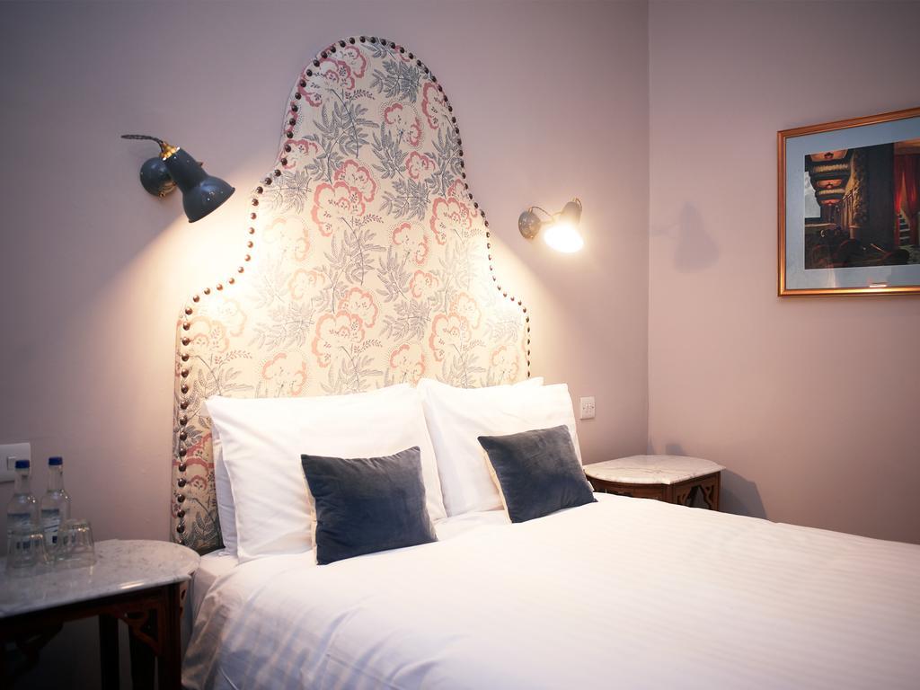 Embankment Hotel เบดฟอร์ด ภายนอก รูปภาพ